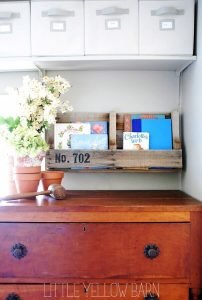 Eye-opening diy bookshelf #diybookshelfpallet #bookshelves #storageideas Eye-opening pallet storage ideas #diybookshelfpallet #bookshelves #storageideas