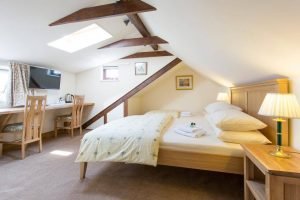 Unique attic bedroom renovation ideas #atticbedroomideas #atticroomideas #loftbedroomideas Unique loft bedroom #atticbedroomideas #atticroomideas #loftbedroomideas