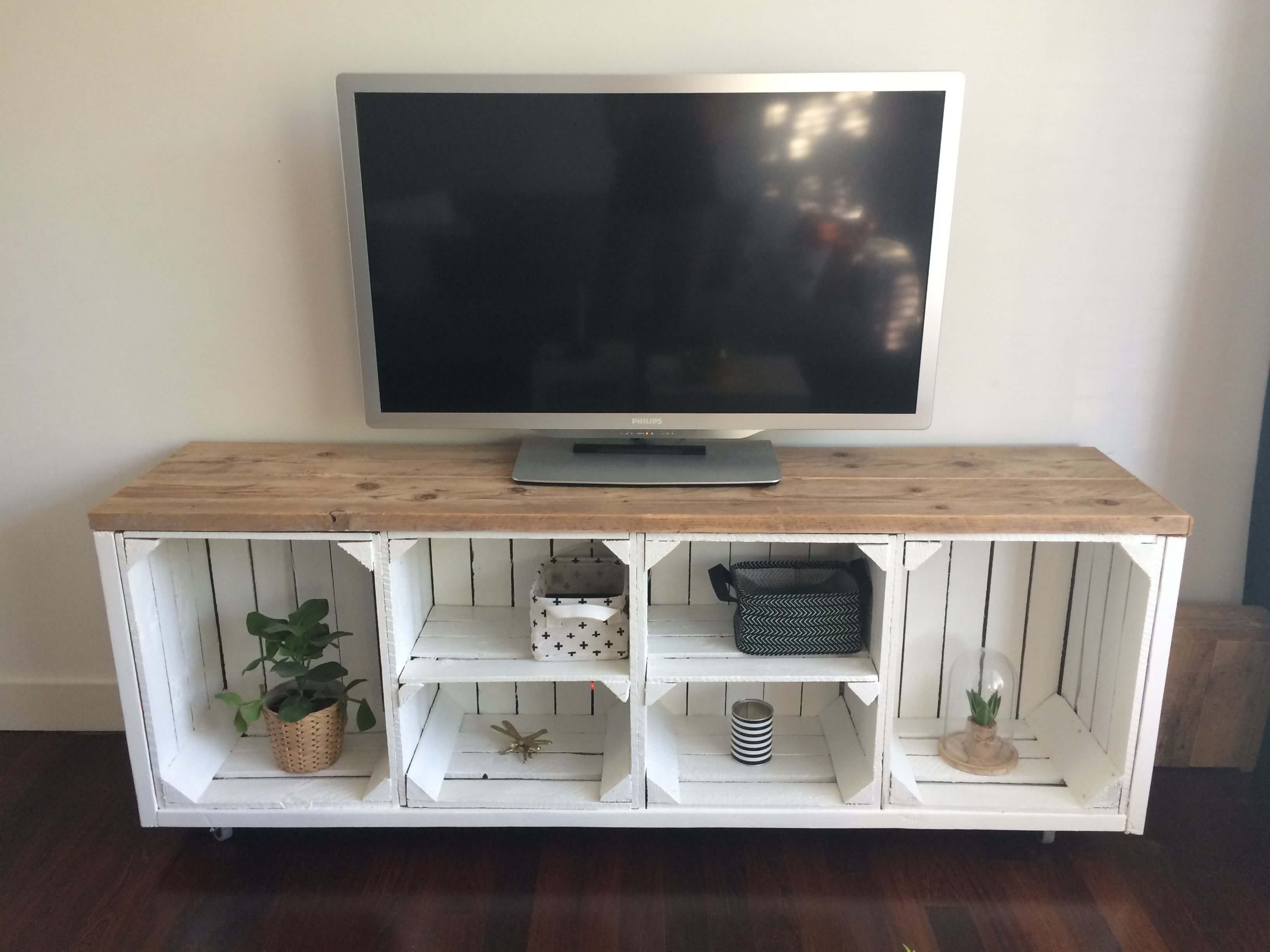 60+ Creative DIY TV Stand Ideas On A Budget for Your Home