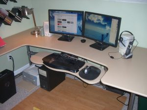 Unbelievable diy standing computer desk #diycomputerdesk #computerdeskorganization #computertable Unbelievable diy computer desk designs #diycomputerdesk #computerdeskorganization #computertable